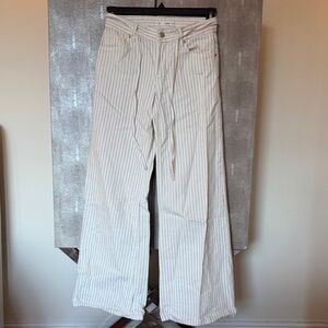 White Pinstripe Wide-Leg tie jeans